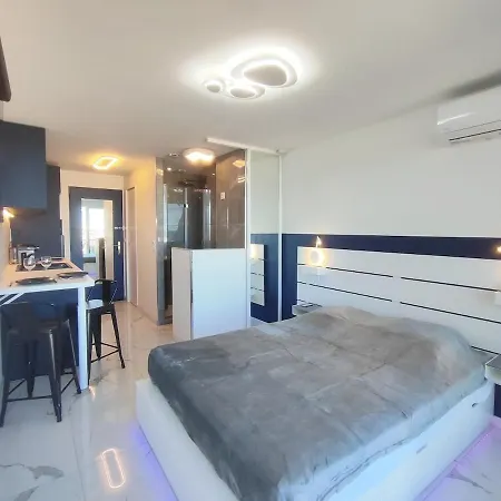 95, Heliopolis Fgh, Village Naturiste *